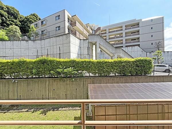 現地バルコニーからの眺望