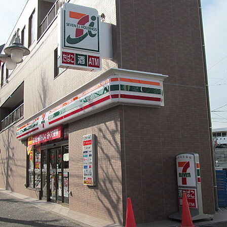 セブンイレブン世田谷桜小前店まで1657m