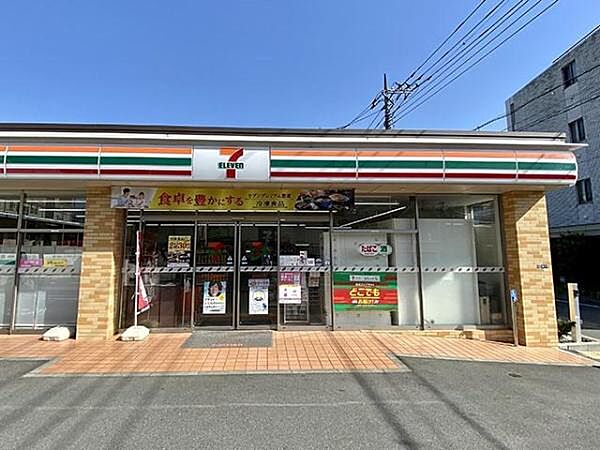 セブンイレブン東京高校前店まで726m