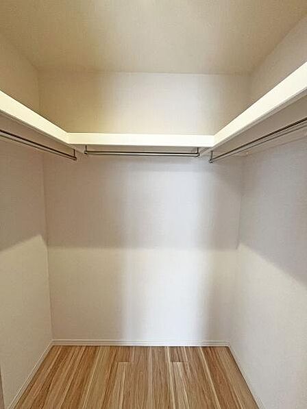 収納が大きく高さがあるのでたっぷり入ると思います。