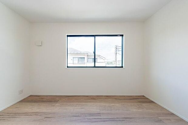 「自分だけのお部屋ができた！」そんなお子様の喜ぶ声が聞こえてきそう。勉強や好きなことに集中できる、健やかな成長を育むプライベート空間です。