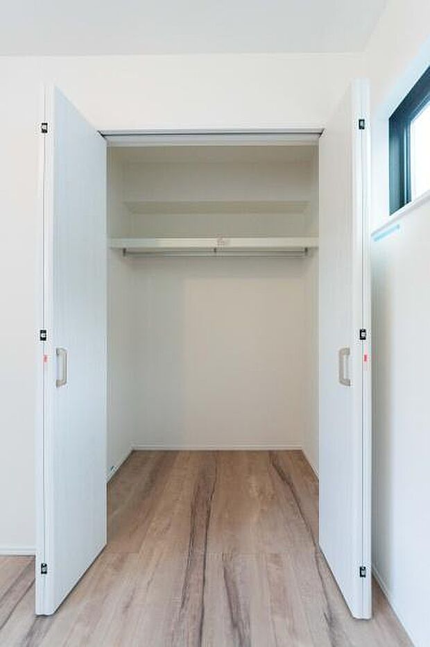 たっぷりの収納力で、お部屋はいつも広々。片付け上手なゆとりある暮らしを、この家から始めてみませんか？