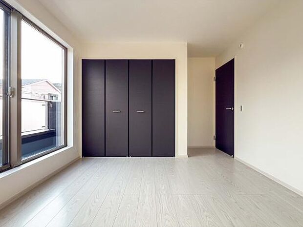 窓を開ければ心地よい風が吹き抜ける、健やかな毎日。何気ない一日が、家族にとってかけがえのない宝物になる家です。