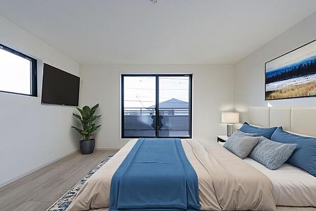 柔らかな陽光が注ぐ心地よい洋室。木の温もりを感じる空間で、お子様の成長を優しく見守ります。笑顔あふれる家族の未来がここから始まります。(本画像はCGにて家具等を配置しております)