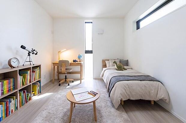 :自然光が差し込む明るい洋室は子ども部屋に最適。夢を育む空間で健やかな成長を見守れます。※家具等はイメージCGです。購入は有料となります。