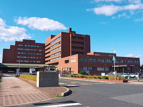 画像20:鳥取県立中央病院まで1523m