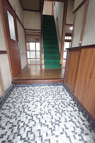 玄関