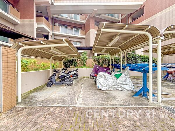 バイク置場