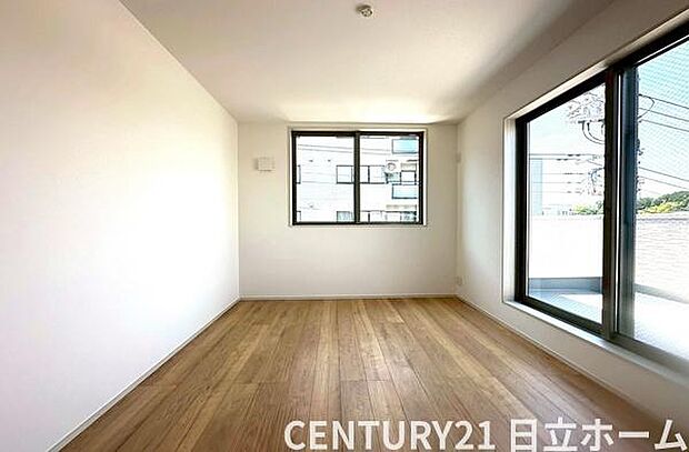 《洋室》 ■明るくスタイリッシュな空間になっています。