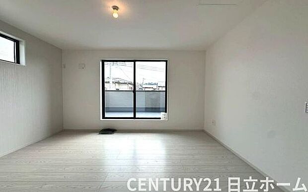 《寝室》　■心地よい眠りへといざなうしっとりと落ち着いた雰囲気の寝室。収納豊富で寝室をいつもすっきりさせてくれます。