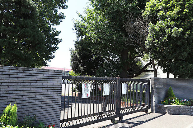 横浜市立大正小学校まで560m、学校教育目標：やる気いっぱい えがおいっぱい 大正小