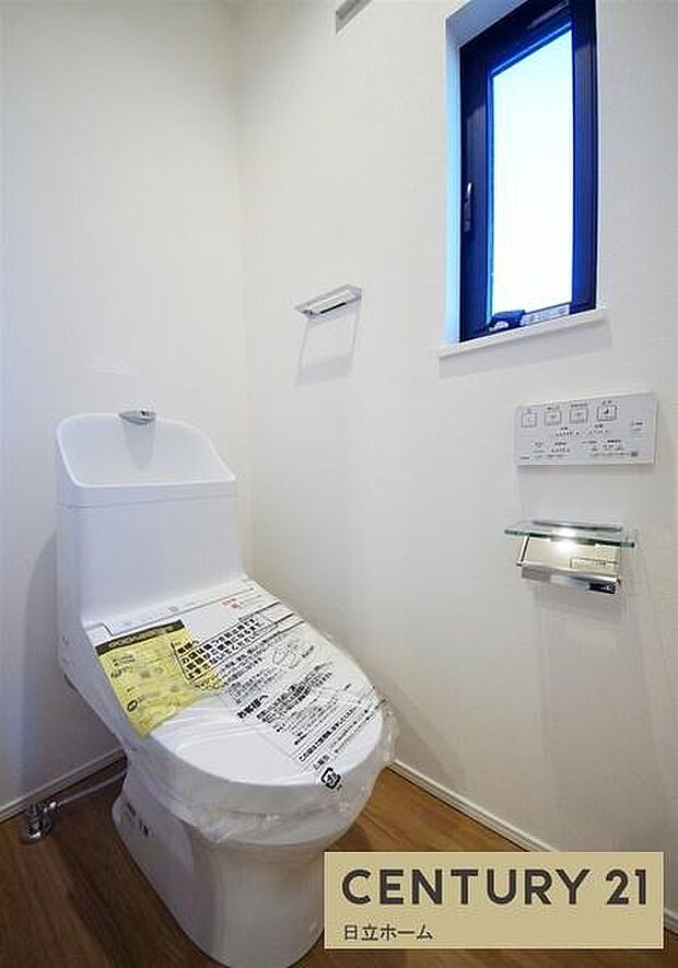 《トイレ》 ■清潔感のある落ち着いたトイレ。