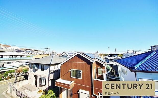 《眺望》 ■目の前には気持ちの良い青空が広がります。開放的で開けた空間が望めます。