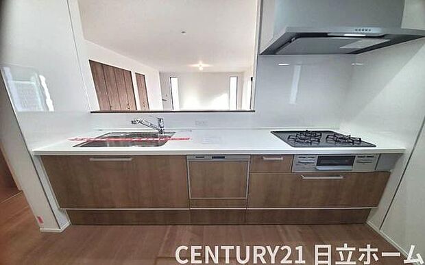 《システムキッチン》 ■会話を楽しみながら食事を味わう。一緒にいる時間が楽しい空間。