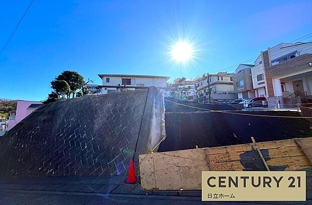 《現地》 ■心地よいライフスタイルが実現できるそんな予感。