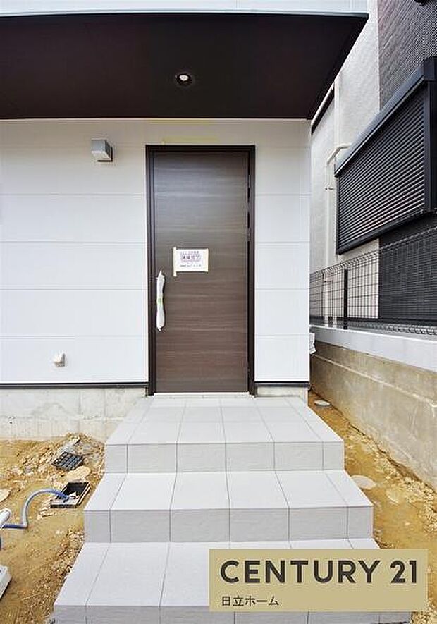 《玄関》 ■我が家の顔である玄関。帰るのが楽しみになりますね。