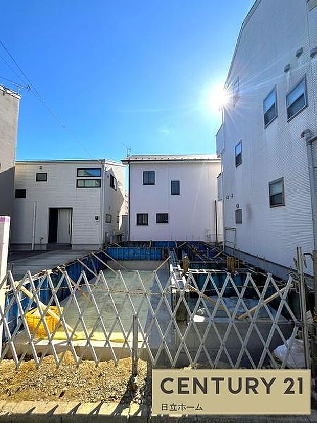 《前面道路》　■落ち着いた住環境です。