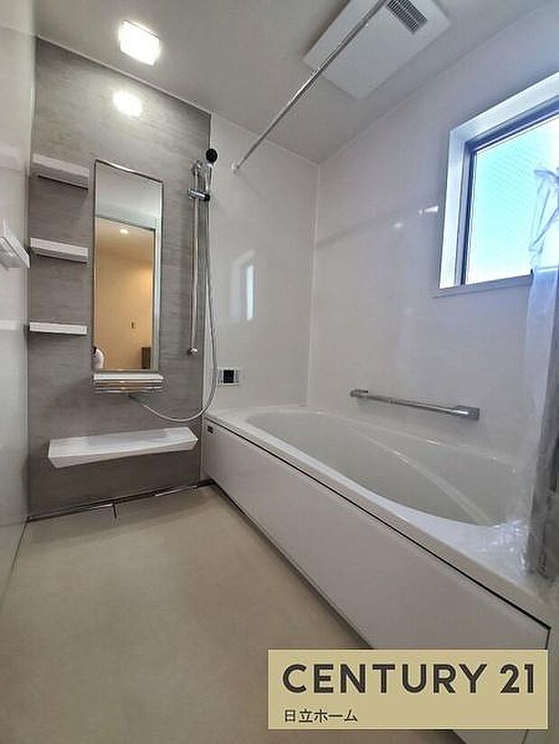 《浴室 》 ■バスルームは一日の疲れを癒す居心地の良い空間です。