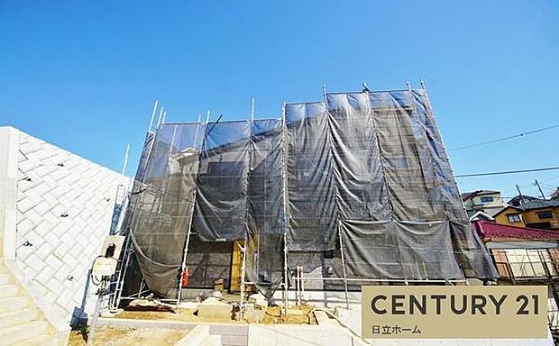 《現地》 ■青い空と白い雲、気分が晴れる場所がここにあります。