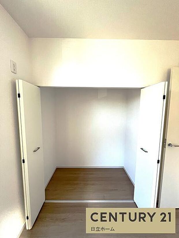 《収納》　■効率よく片付けられる収納スペース