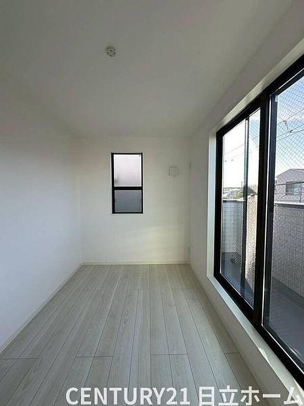 《洋室》　■品のある落ち着いた洋室