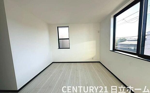 《洋室》　■明るくスタイリッシュな空間になっています。