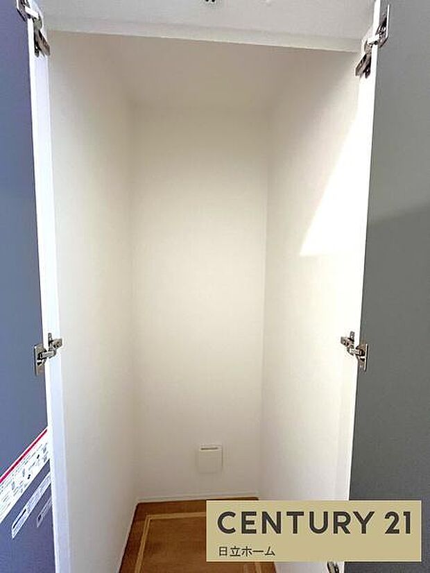 《収納》 ■実用性を考慮した収納です。