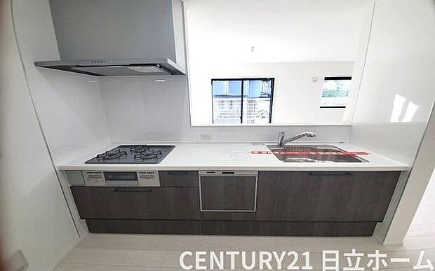 《システムキッチン》 ■会話を楽しみながら食事を味わう。一緒にいる時間が楽しい空間。