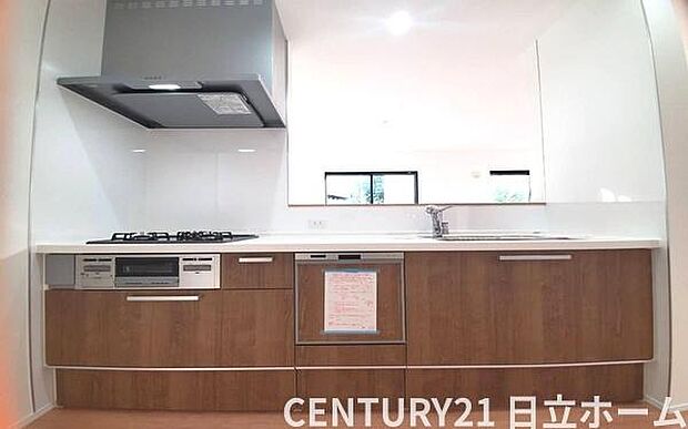 《システムキッチン》 ■会話を楽しみながら食事を味わう。一緒にいる時間が楽しい空間。