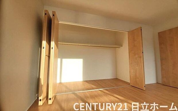《収納》 ■お部屋がすっきり片付きます。