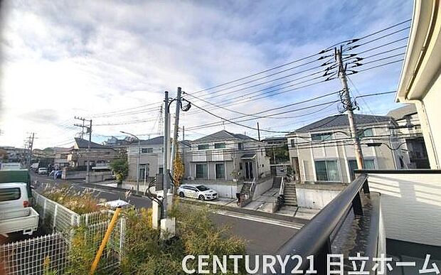 《眺望》 ■「空」×「光」×「風」。開放感を具現化したような現地は、まさに「永住の地」としての選択肢です。