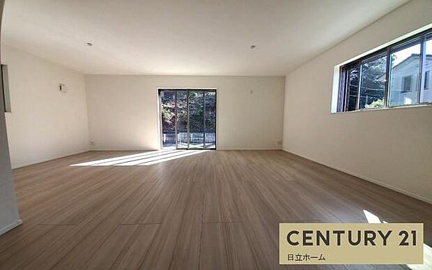 《リビングダイニング》 ■上質な時間を育む暮らしのメインステージ。寛ぎとご家族とのコミュニケーションを育む居心地のよい場所。