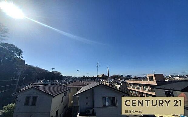 《眺望》 ■「空」×「光」×「風」。開放感を具現化したような現地は、まさに「永住の地」としての選択肢です。