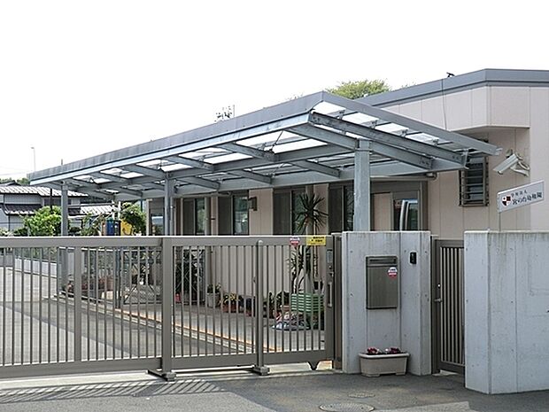 宮の台幼稚園まで500m、キリスト教に基づいた保育、少人数制。 一人一人の心に届く保育をしています。