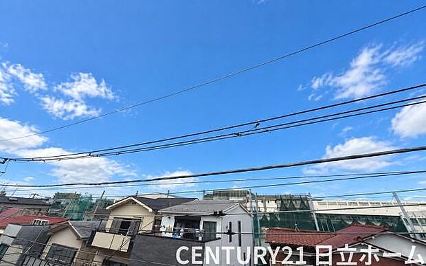 《眺望》 ■「空」×「光」×「風」。開放感を具現化したような現地は、まさに「永住の地」としての選択肢です。