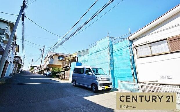 《前面道路》 ■前面道路が広く、開放的です。