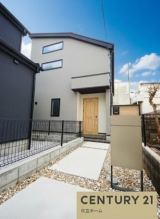 《外観》 ■家族みんなが落ち着ける場所。明るい空間で心も暖か、朝から爽やかな気分。寝る時も包みこまれるようにふんわりと。家にいることが心と体に優しい暖かな暮らし。