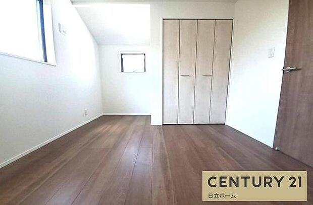 《洋室》 ■くつろぎの場としてだけでなく、趣味や仕事のパーソナルスペースとしても活躍する洋室。個の時間をたっぷり楽しめる快適空間です。