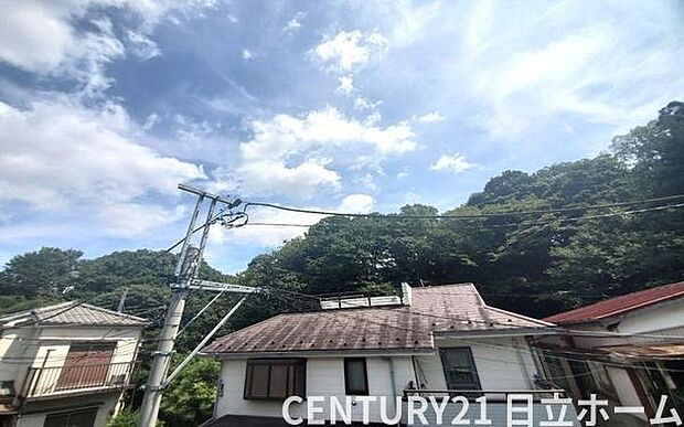 《眺望》爽やかな青空と緑豊かな自然に囲まれた眺望良好地。