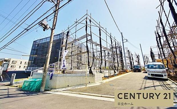 《現地》 青い空と白い雲、気分が晴れる場所がここにあります。