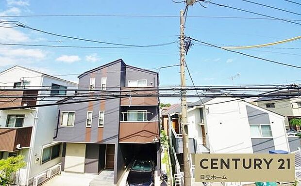 《眺望》　■目の前には気持ちの良い青空が広がります。開放的で開けた空間が望めます。