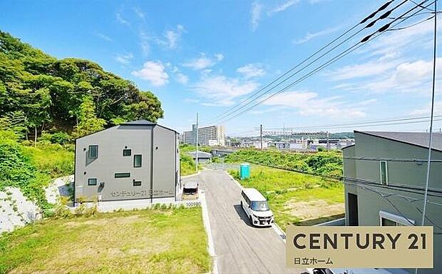 《眺望》 ■「空」×「光」×「風」。開放感を具現化したような現地は、まさに「永住の地」としての選択肢です。