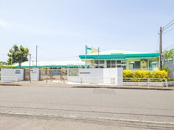 桂台保育園まで5735m、受入月齢：生後6ヶ月から　延長保育有