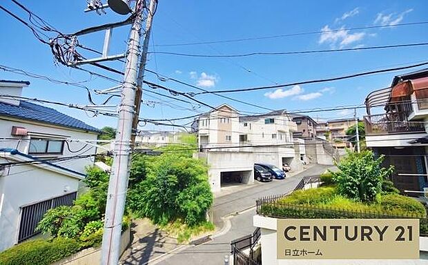 《眺望》 ■「空」×「光」×「風」。開放感を具現化したような現地は、まさに「永住の地」としての選択肢です。