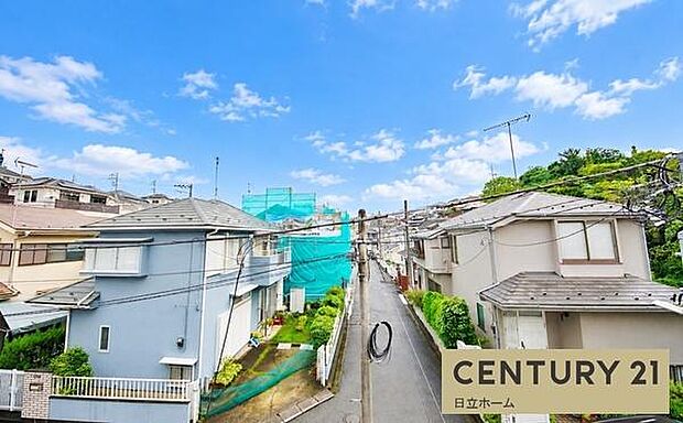 《眺望》 ■目の前には気持ちの良い青空が広がります。開放的で開けた空間が望めます。