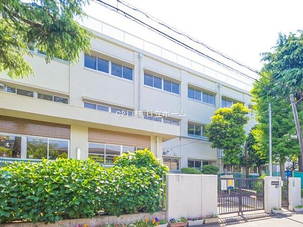 横浜市立南中学校まで1566m