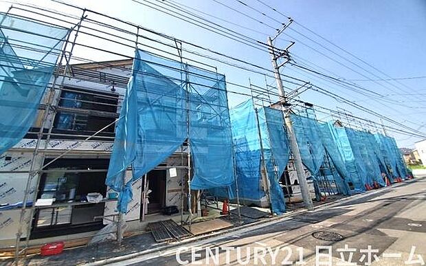 《現地》 青い空と白い雲、気分が晴れる場所がここにあります。