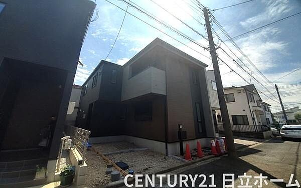 《前面道路》　■落ち着いた住環境です。