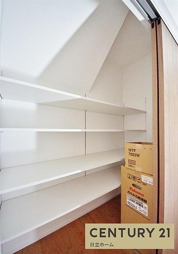 《収納》 ■お部屋がすっきり片付きます。