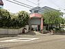 周辺：荏田南幼稚園まで977m、保育時間一日8：40から14：25 　半日8：40から11：25屋上菜園では野菜が実ります。収穫しておいしくいただきます